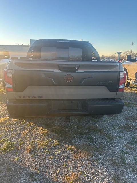 Used 2023 Nissan Titan PRO-4X w/ Pro-4x Convenience Package image 6