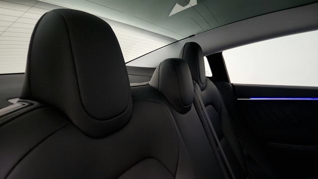 Used 2024 Tesla Model 3 Long Range AWD/4WD image 39