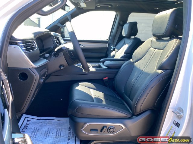 New 2026 Jeep Grand Wagoneer Limited w/ Premium Group II AWD/4WD image 29