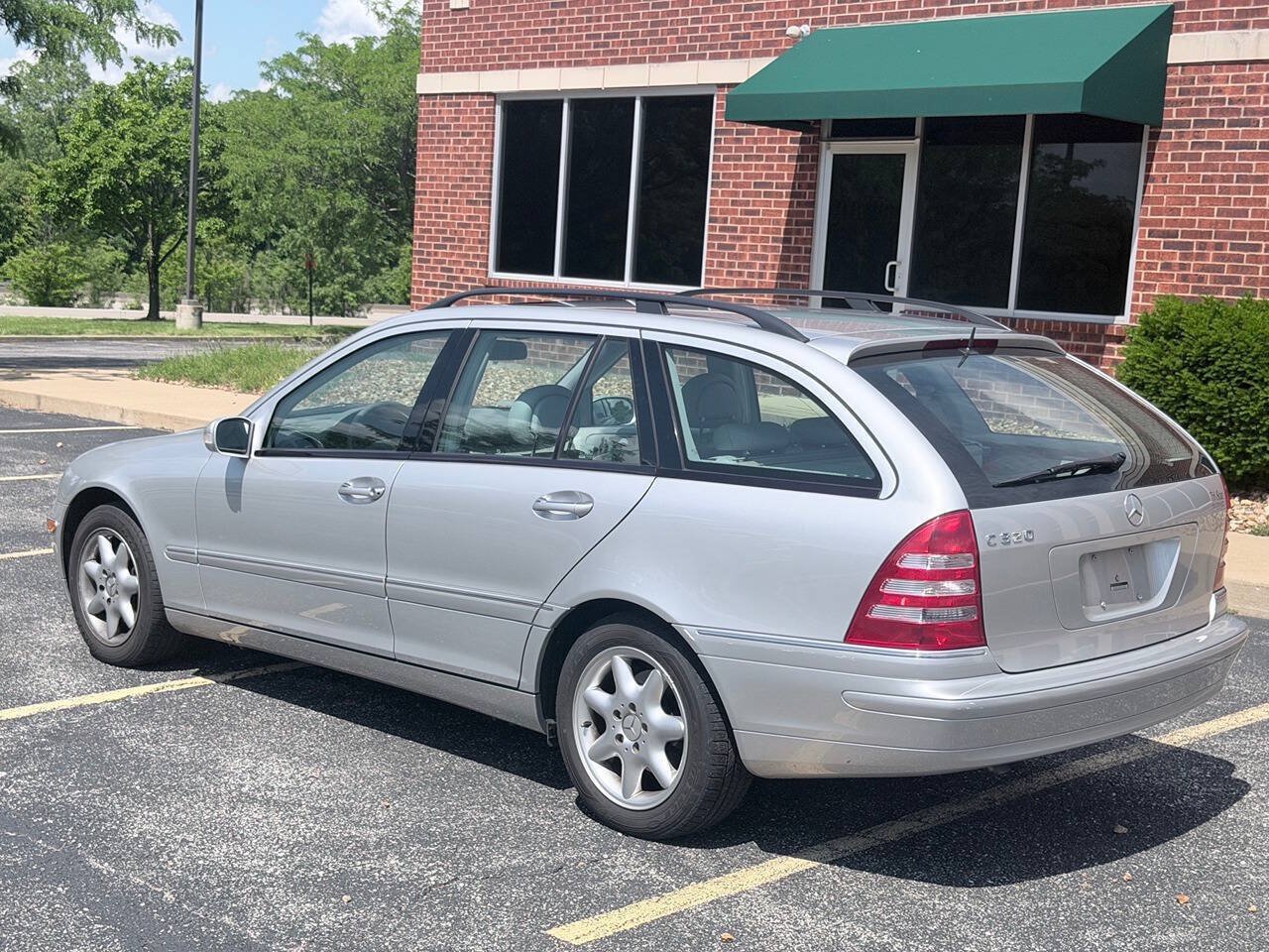 Used 2003 Mercedes-Benz C 320 Wagon image 9
