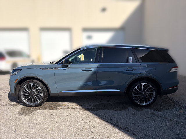 New 2026 Lincoln Aviator Reserve w/ Luxury Package AWD/4WD image 10