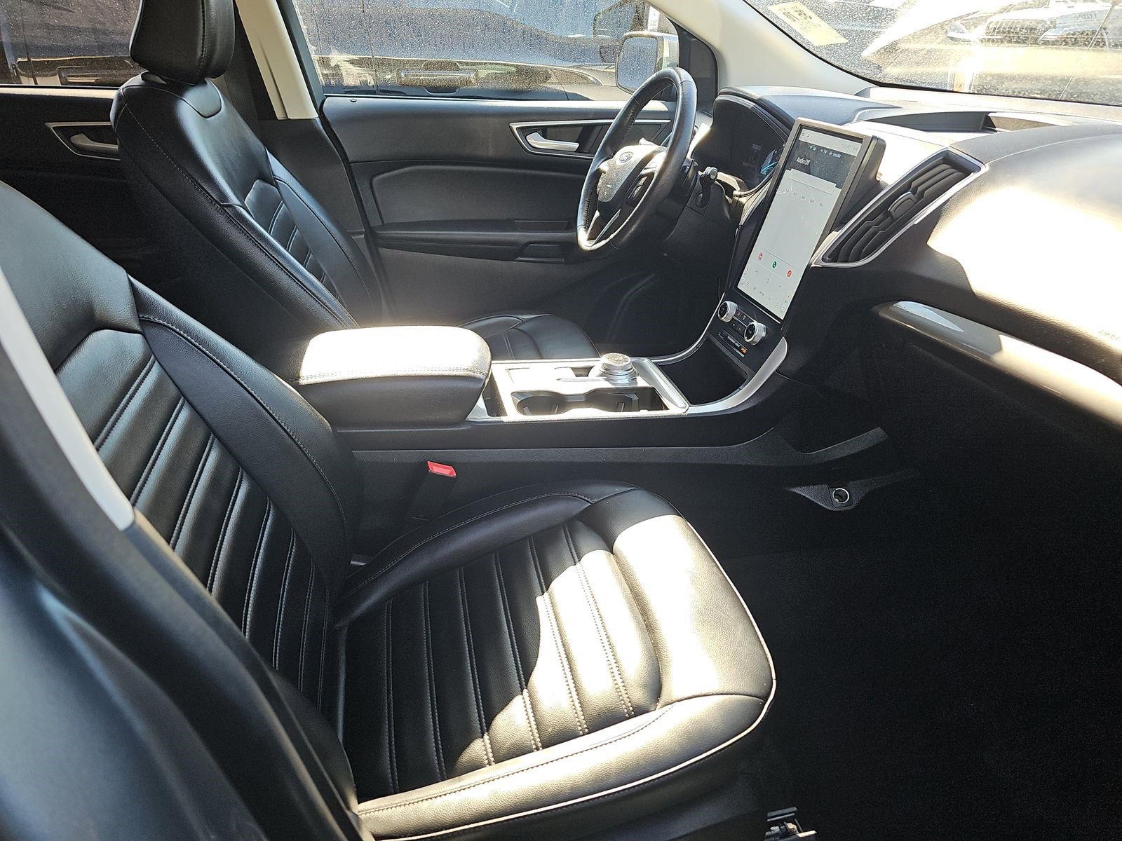 Used 2024 Ford Edge SEL w/ Convenience Package image 14