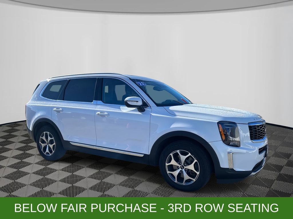 Used 2022 Kia Telluride EX image 3