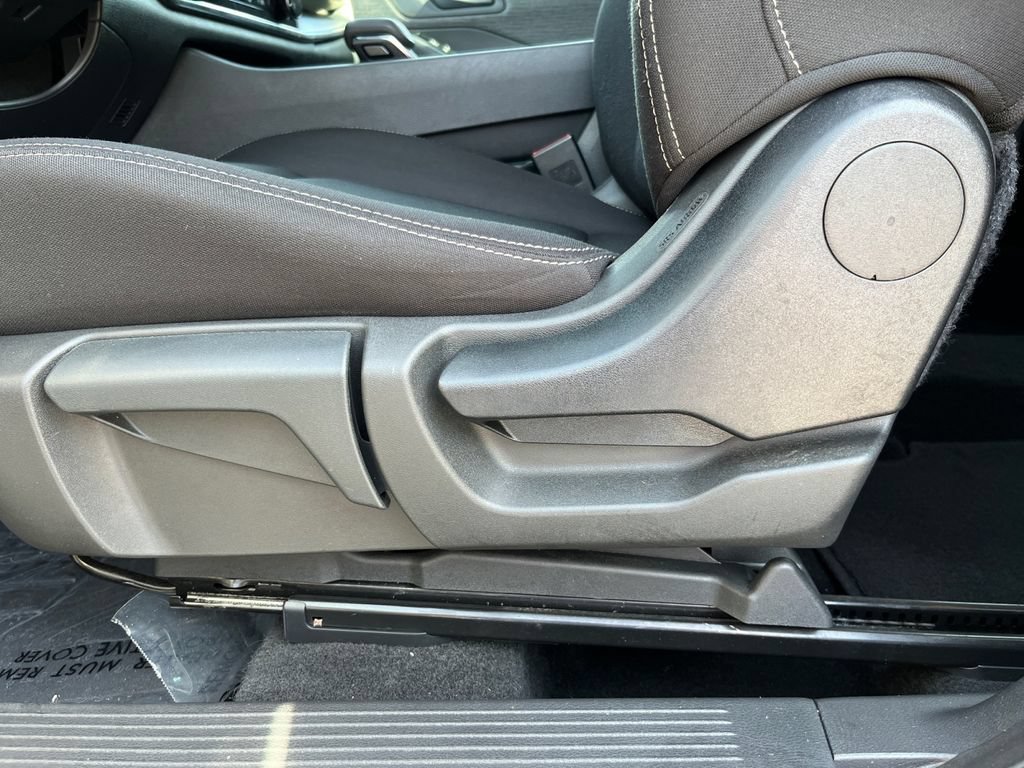 Used 2023 Nissan Rogue S AWD/4WD image 16