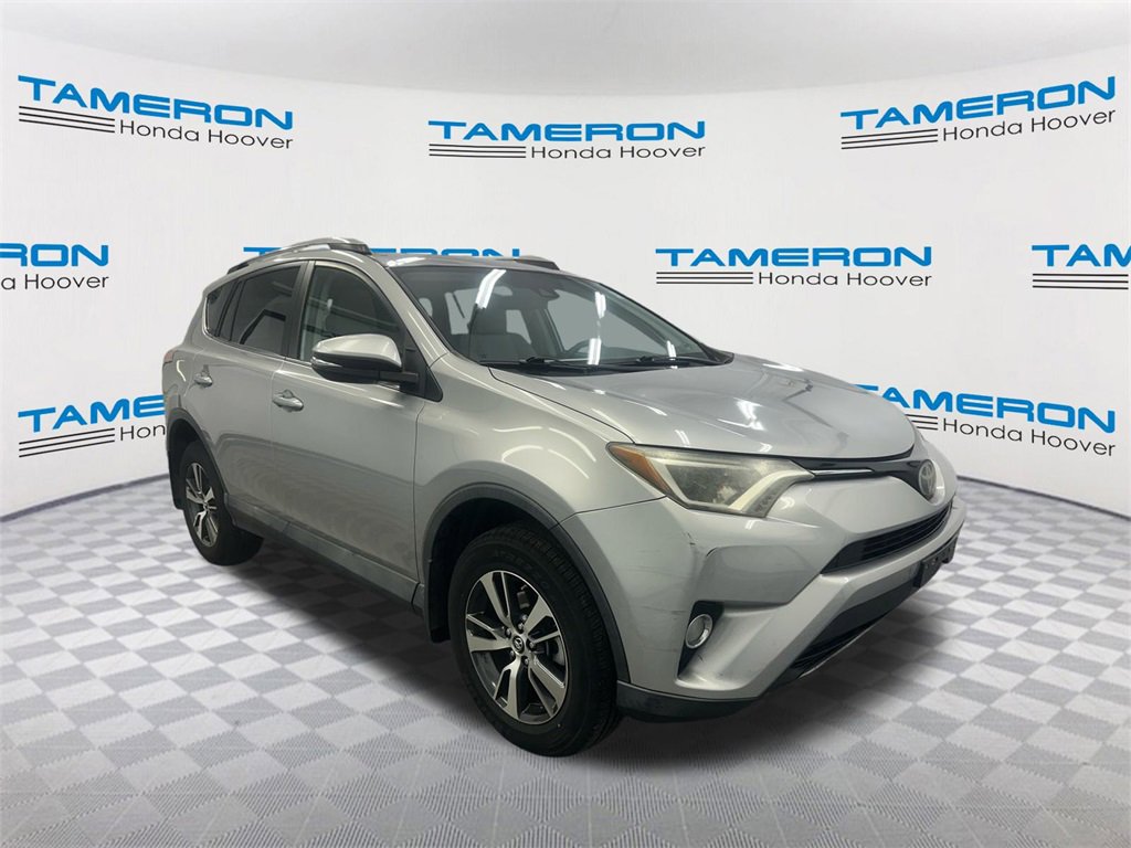 Used 2017 Toyota RAV4 XLE image 7