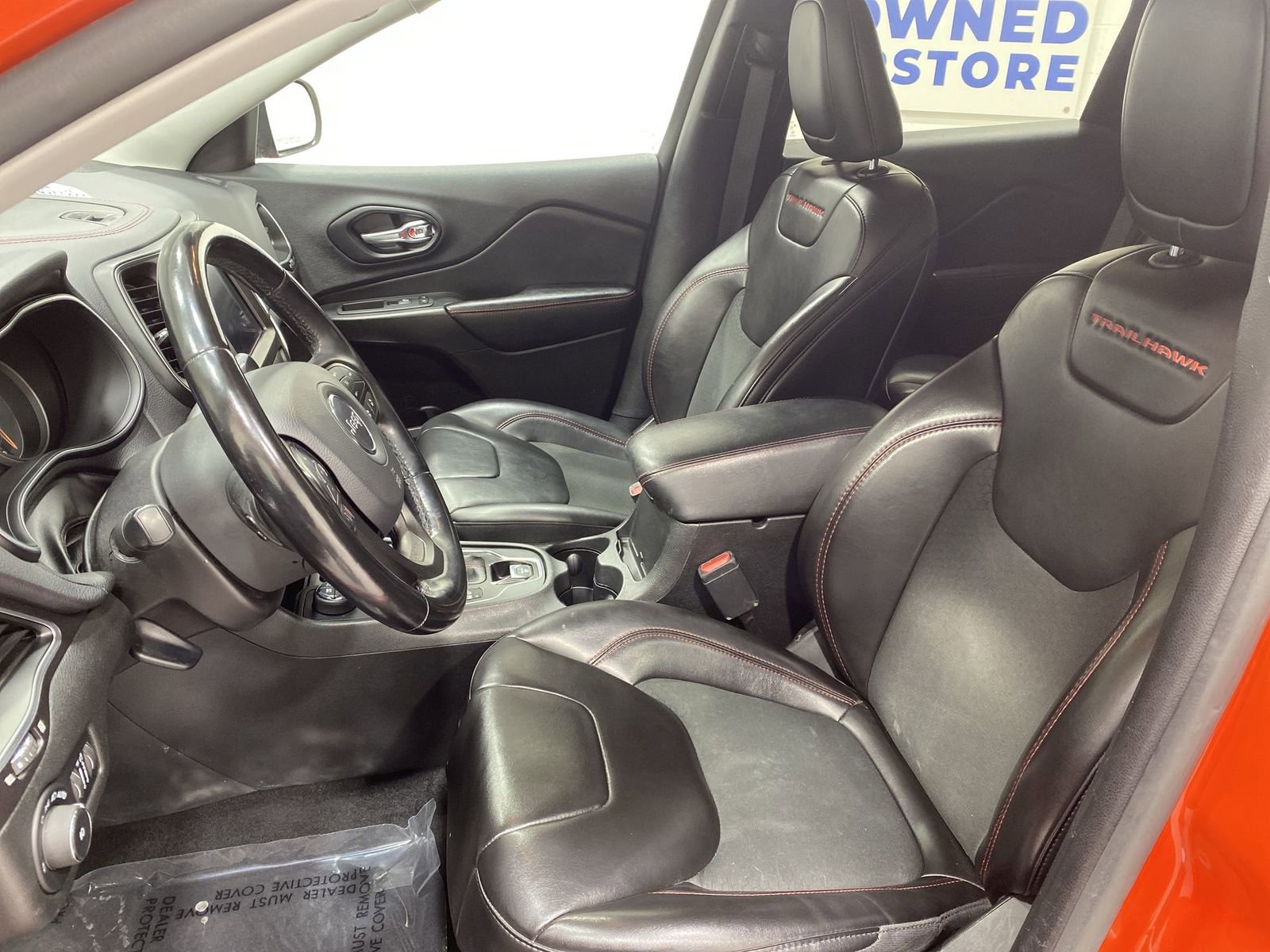 Used 2021 Jeep Cherokee Trailhawk w/ Sun, Sound & Nav Group image 11