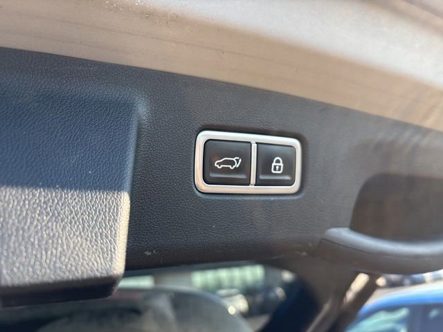 Used 2022 Kia Sorento SX image 9
