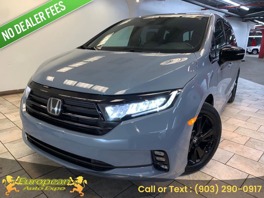 Used 2023 Honda Odyssey Sport image 1