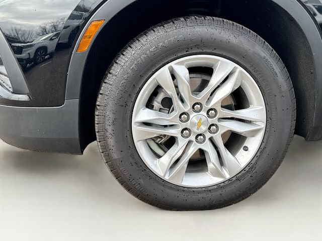 Used 2022 Chevrolet Blazer LT AWD/4WD image 38