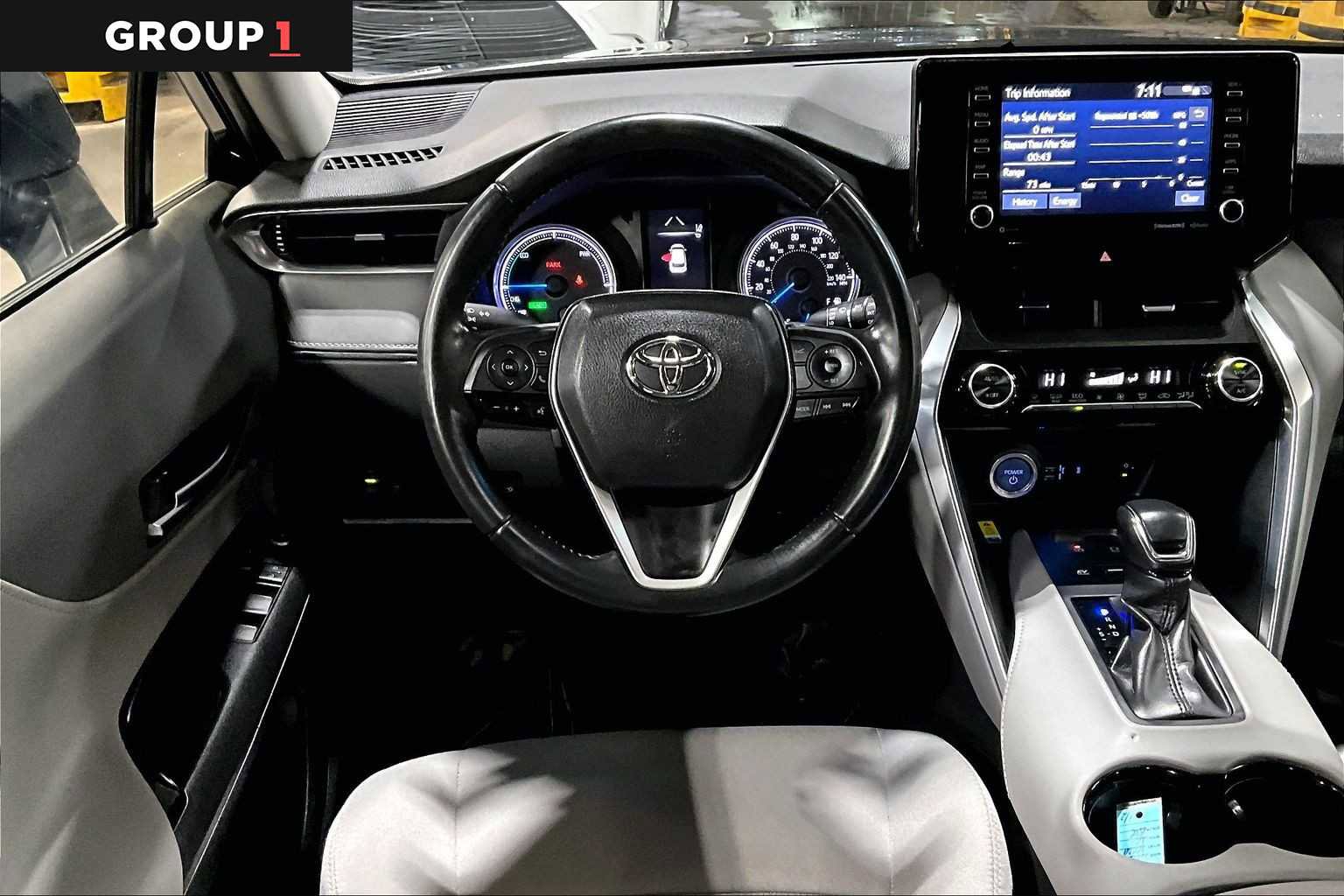 Certified 2021 Toyota Venza LE image 5