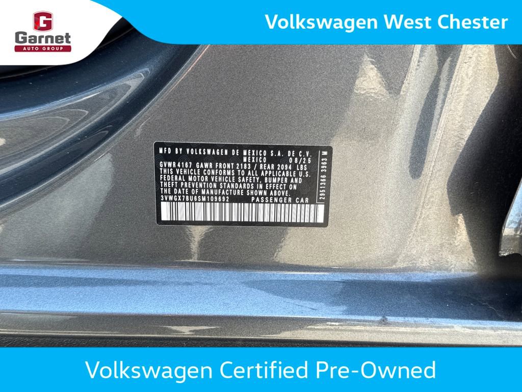 Used 2025 Volkswagen Jetta SEL FWD image 27