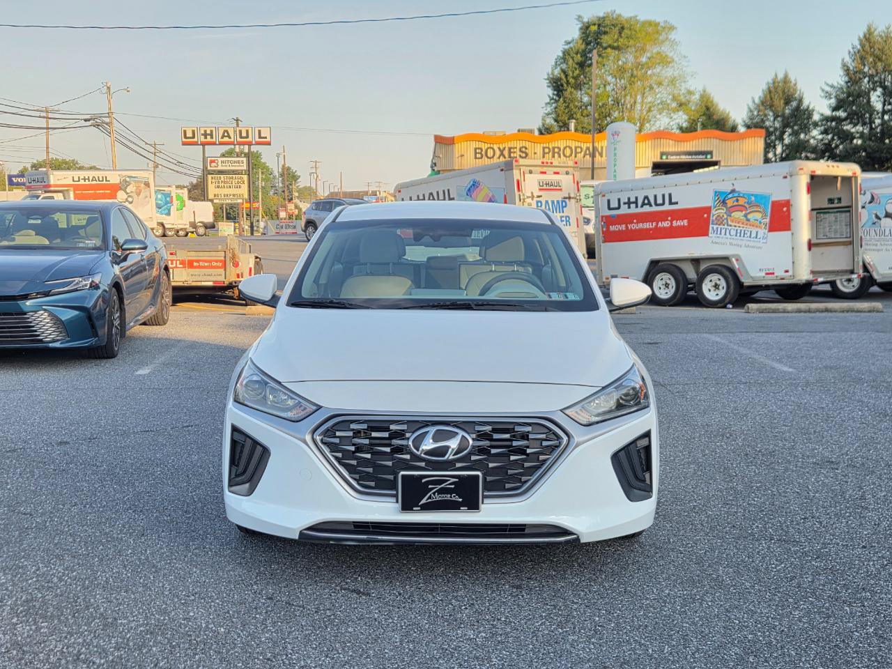 Used 2020 Hyundai Ioniq Blue FWD image 5
