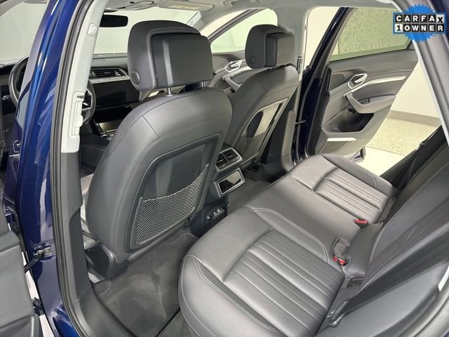 Used 2021 Audi e-tron Premium Plus w/ Premium Plus Package image 26