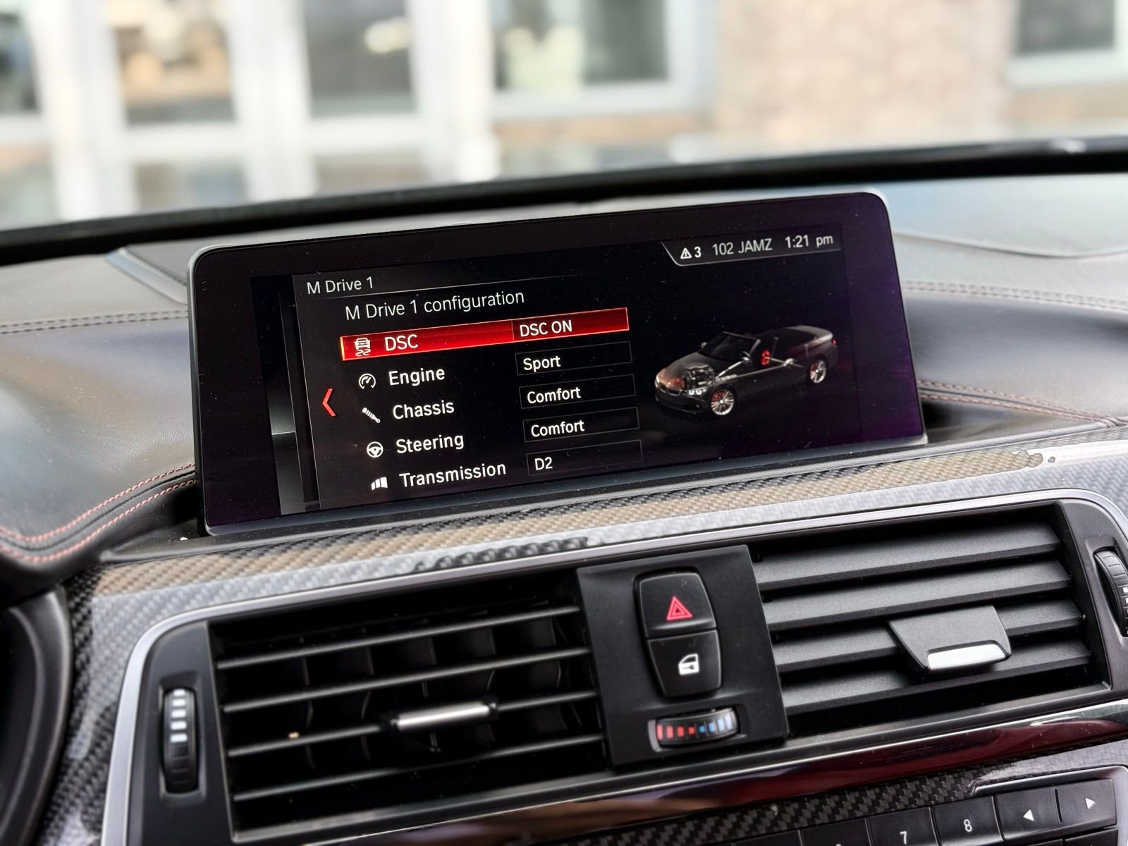 Used 2018 BMW M4 Convertible image 17