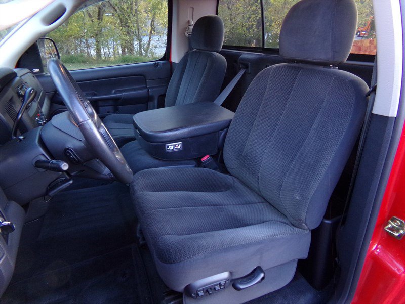 Used 2003 Dodge Ram 1500 Truck SLT image 32