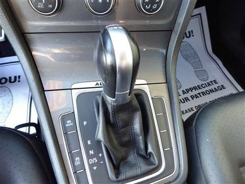 Used 2017 Volkswagen Golf Alltrack S AWD/4WD image 11