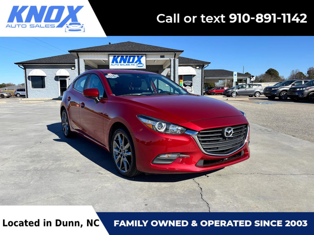 Used 2018 MAZDA MAZDA3 Touring image 1