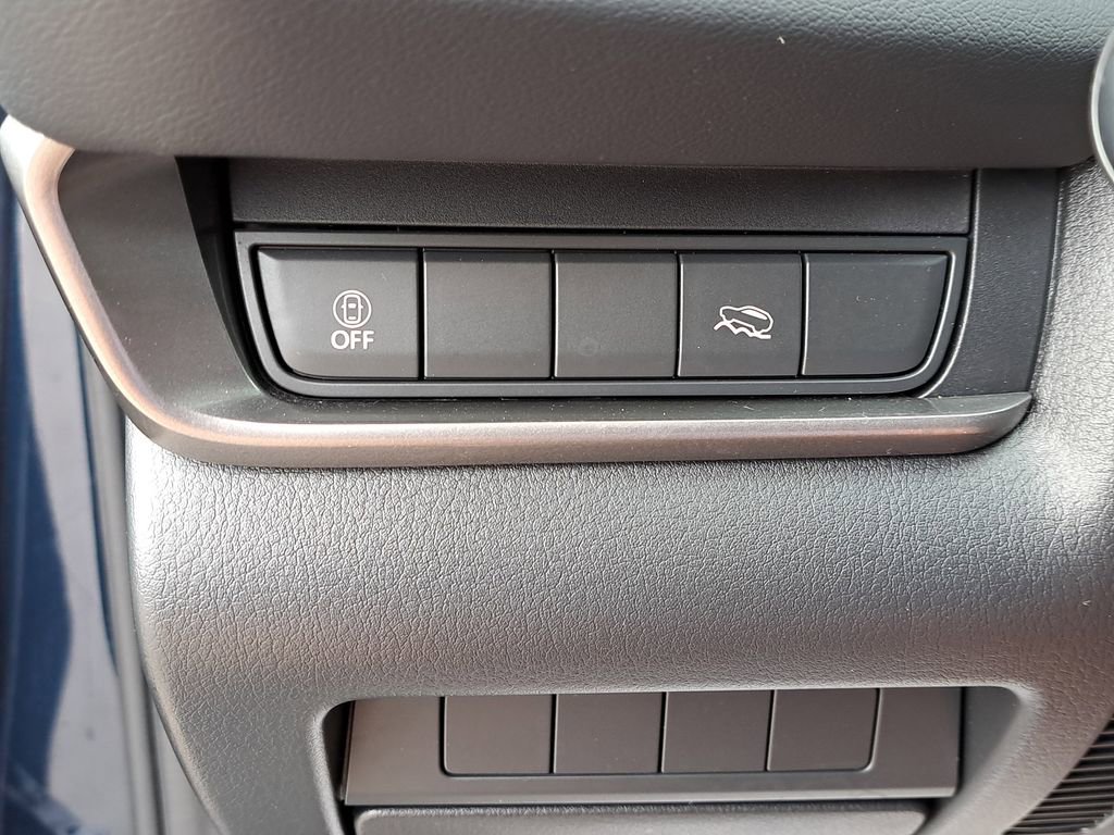 Used 2022 MAZDA CX-30 AWD 2.5 S image 25