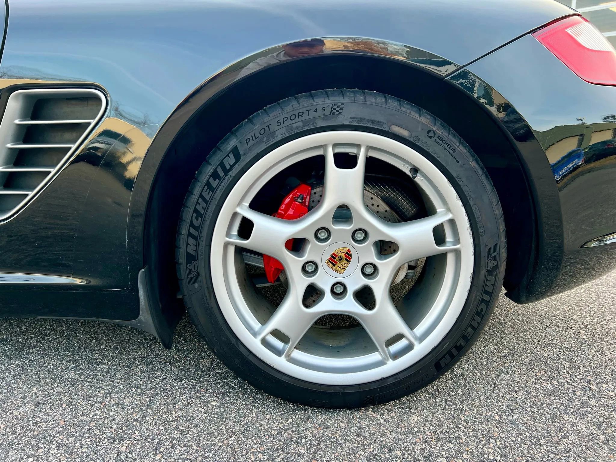 Used 2005 Porsche Boxster S image 18