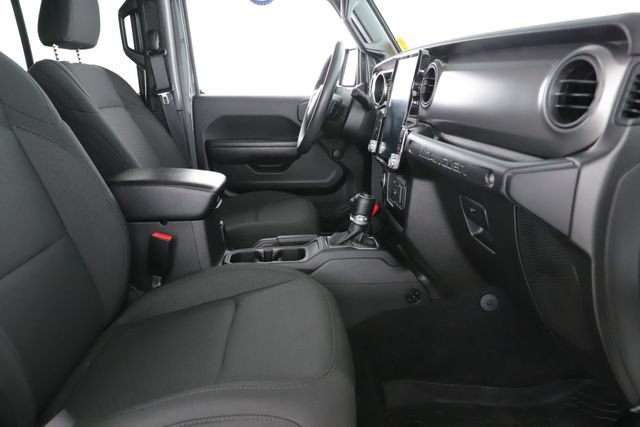 Used 2022 Jeep Wrangler Unlimited Sport AWD/4WD image 29