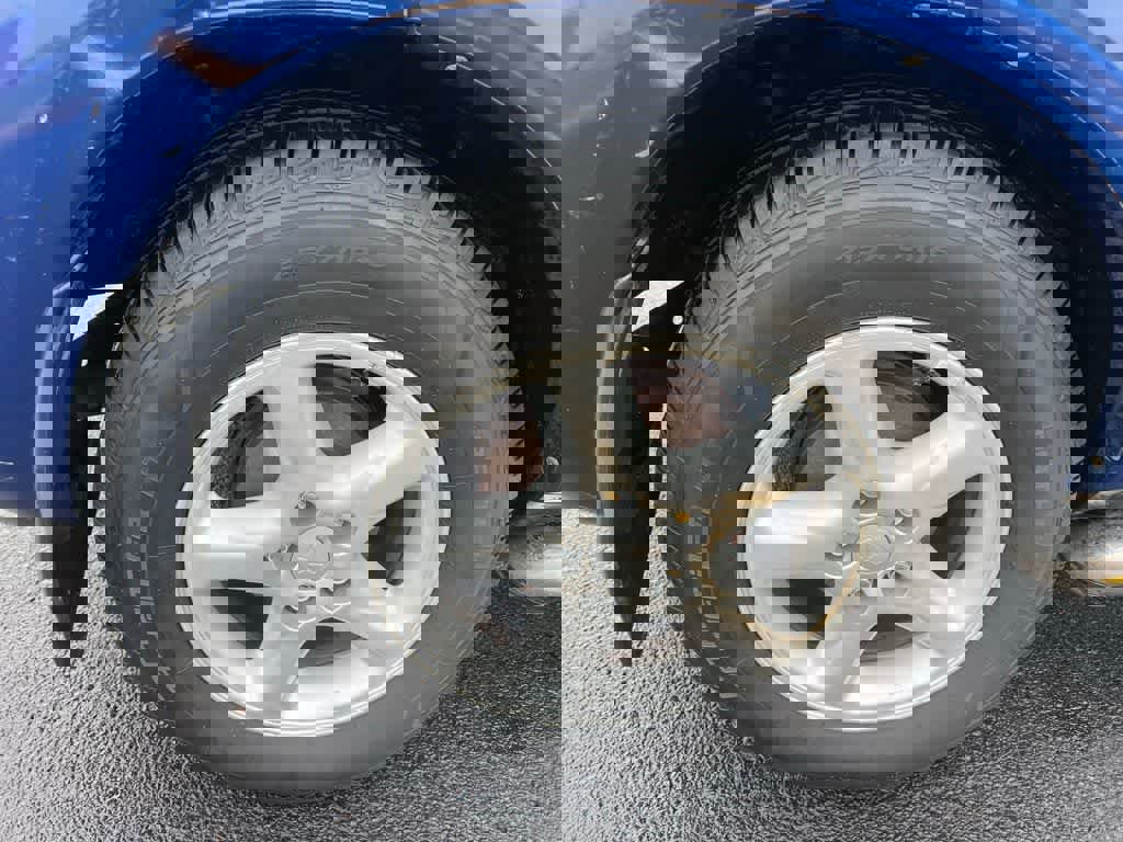 Used 2003 Toyota RAV4 4WD image 15