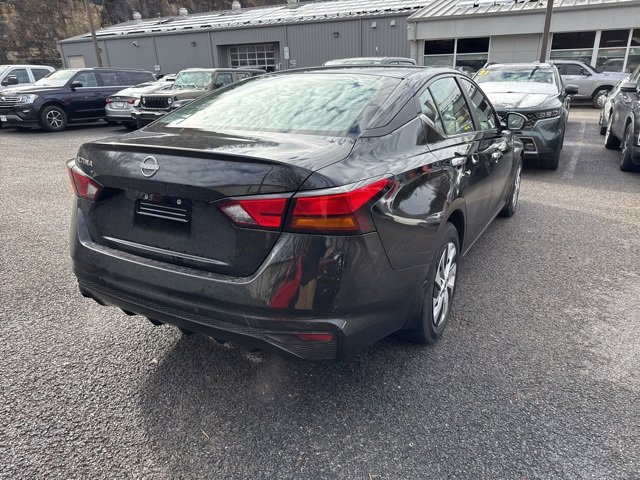 Used 2024 Nissan Altima 2.5 S image 5
