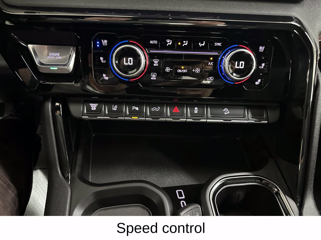 Used 2025 GMC Sierra 2500 AT4 AWD/4WD image 47