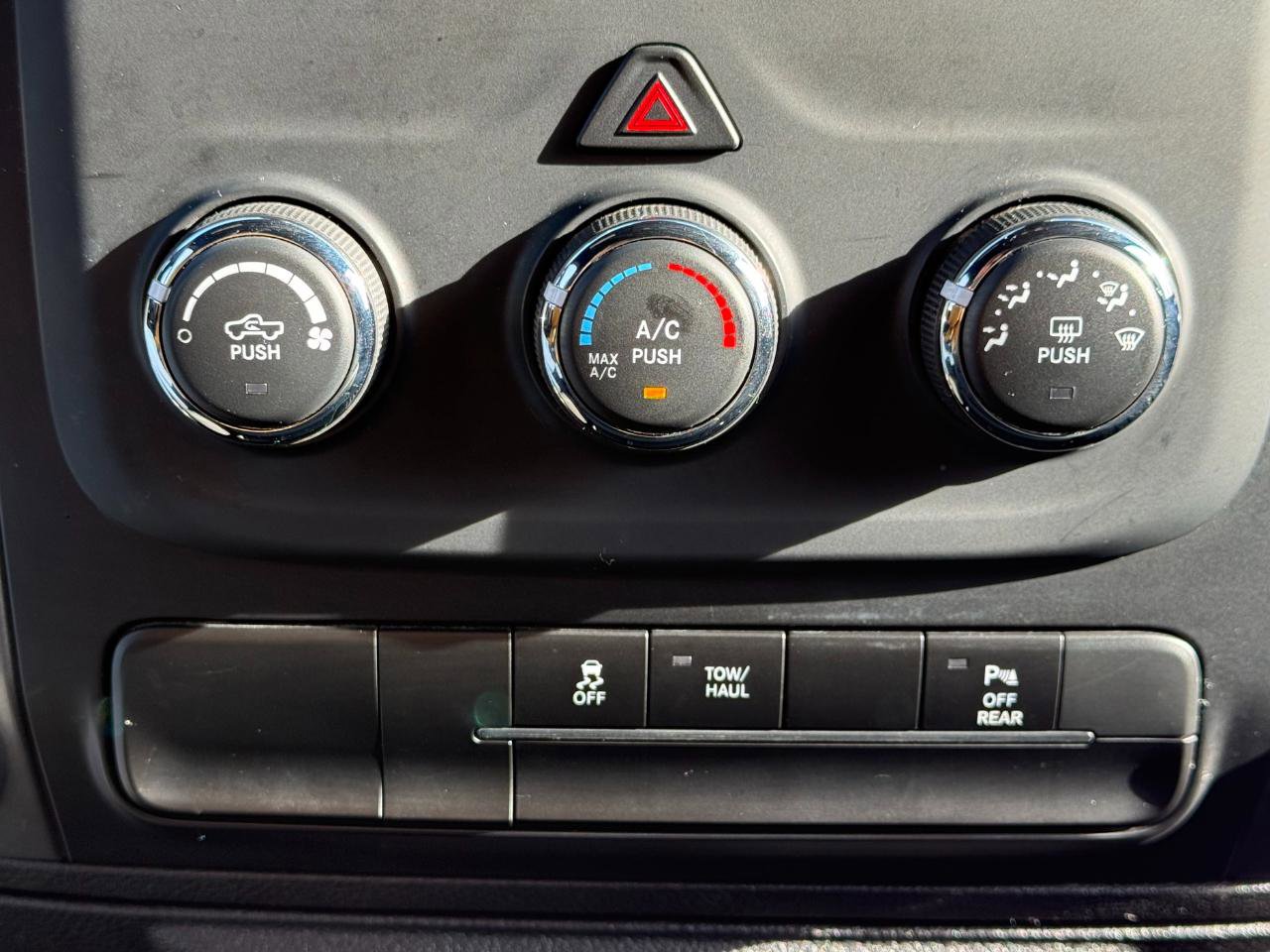 Used 2024 RAM 1500 Classic Warlock AWD/4WD image 23