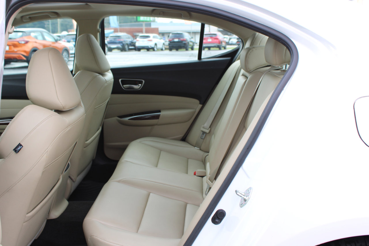 Used 2018 Acura TLX image 33