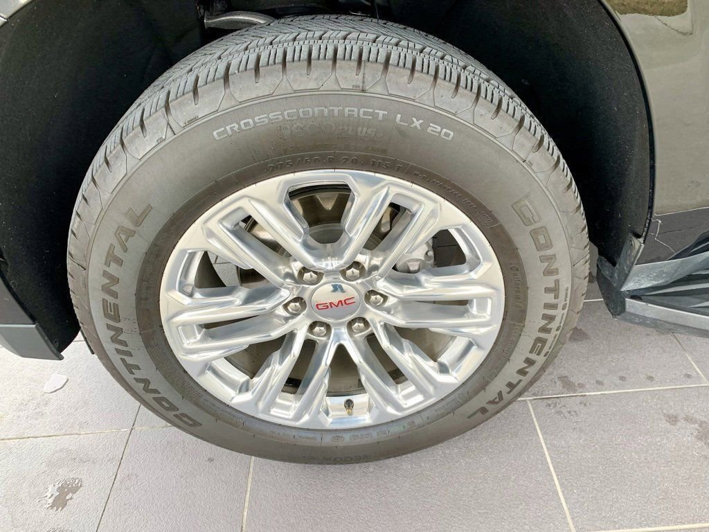 Used 2023 GMC Yukon SLT image 9