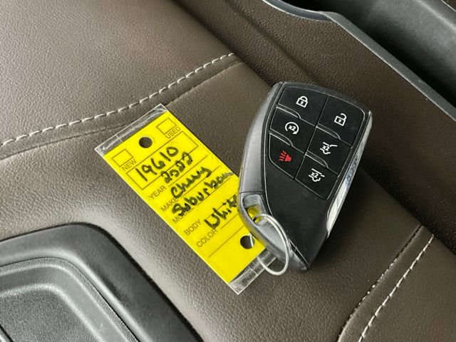 Used 2022 Chevrolet Suburban Z71 image 28