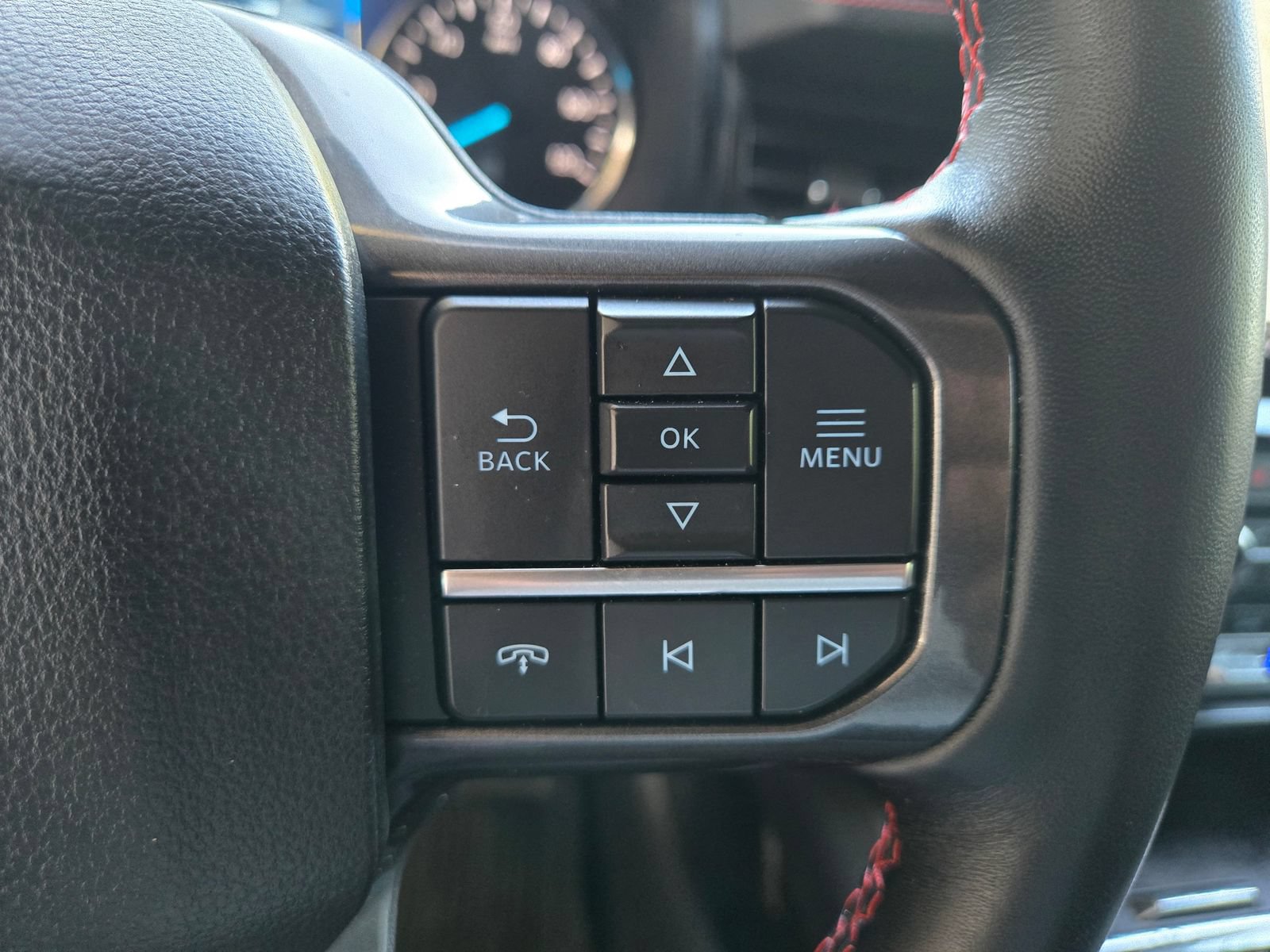 Used 2023 Ford Expedition Limited RWD image 13