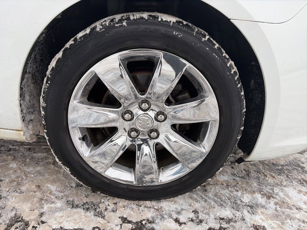 Used 2011 Buick LaCrosse CXL w/ Luxury Package image 8