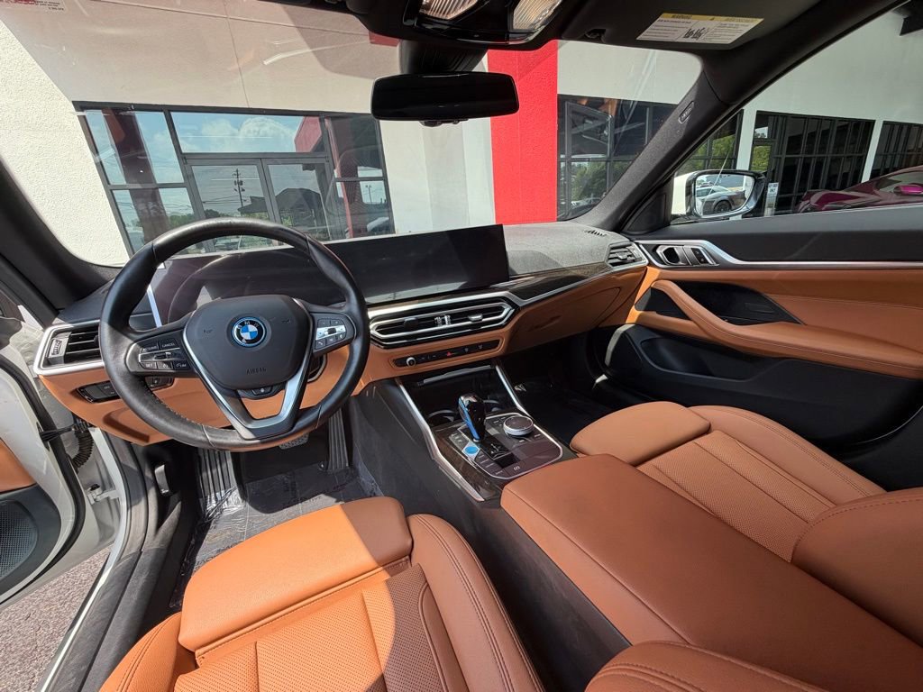 Used 2023 BMW i4 eDrive35 w/ Premium Package RWD image 28