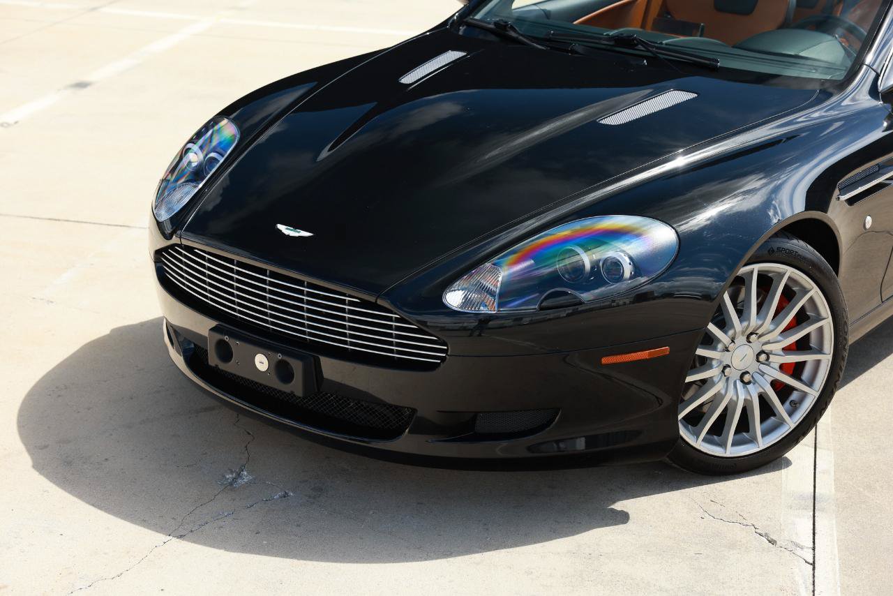 Used 2006 Aston Martin DB9 Volante RWD image 30