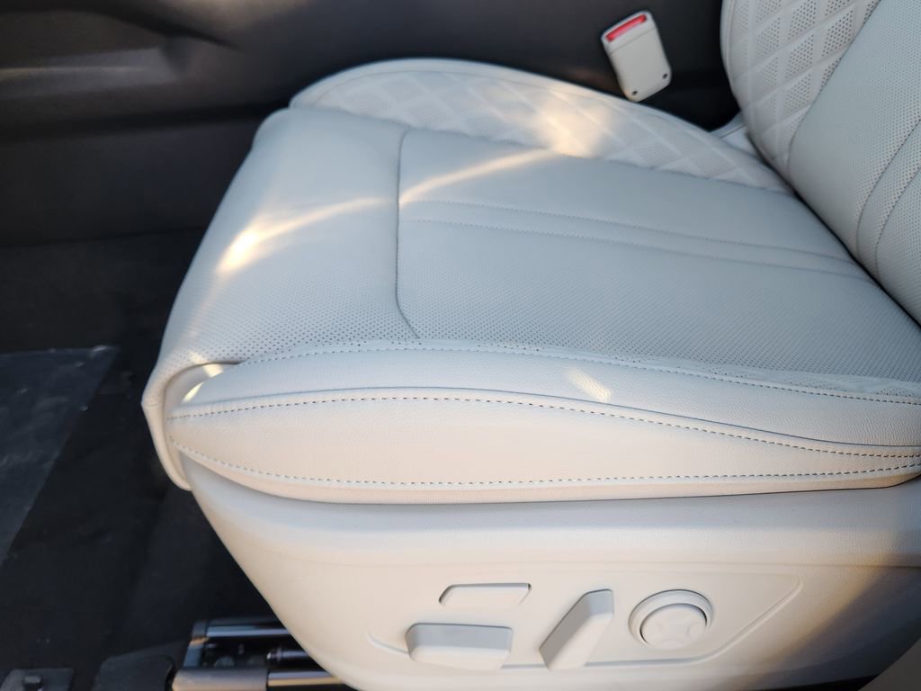 New 2026 Kia Sorento SX Prestige image 9