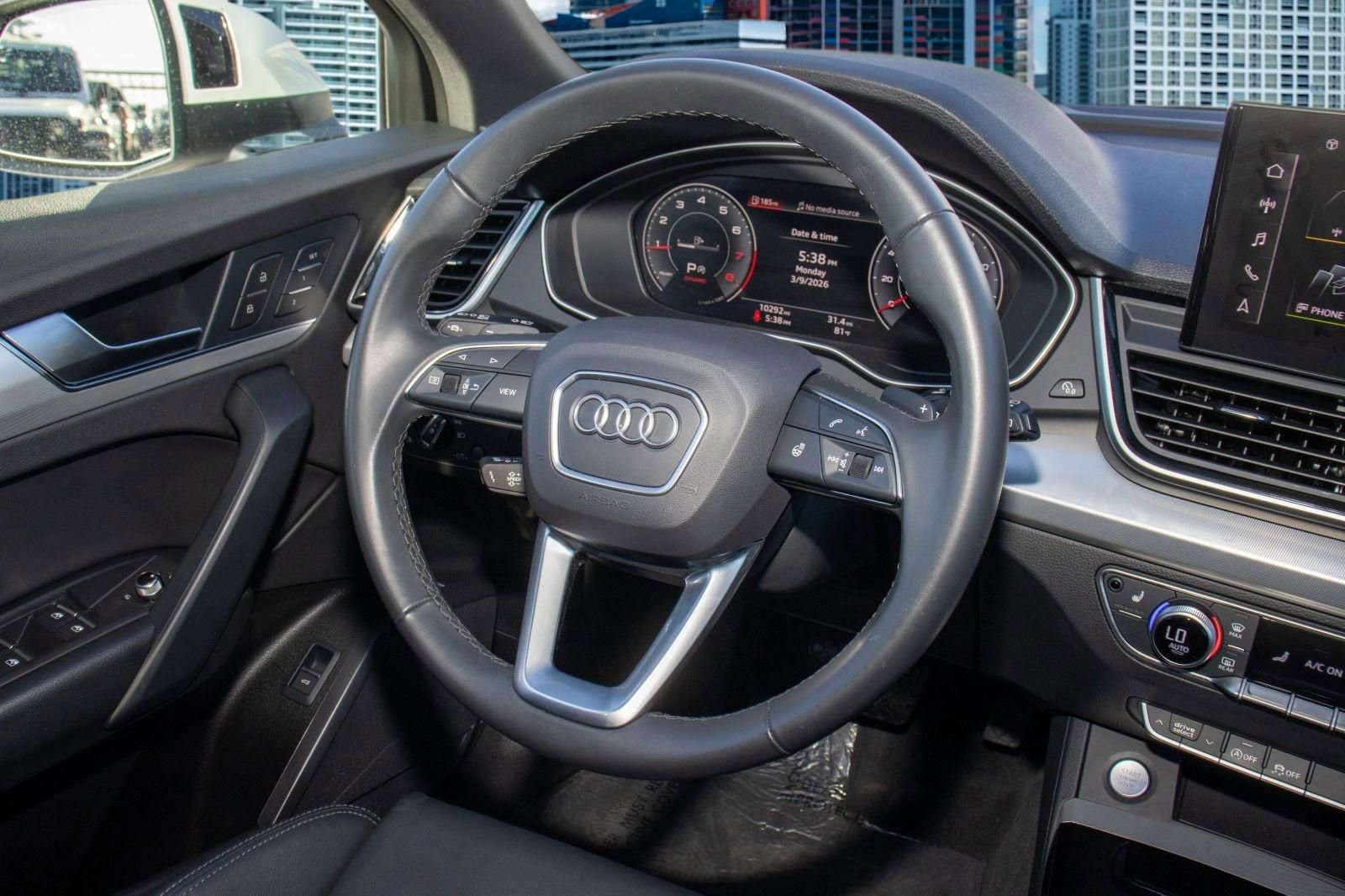 Used 2025 Audi Q5 2.0T Premium image 21