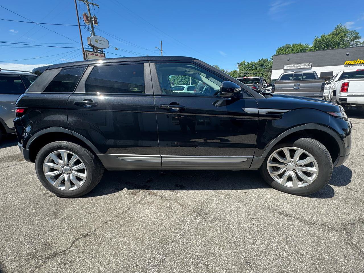 Used 2016 Land Rover Range Rover Evoque SE AWD/4WD image 10