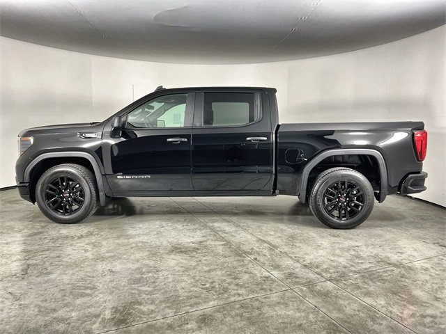 Used 2025 GMC Sierra 1500 Pro w/ Graphite Edition image 5