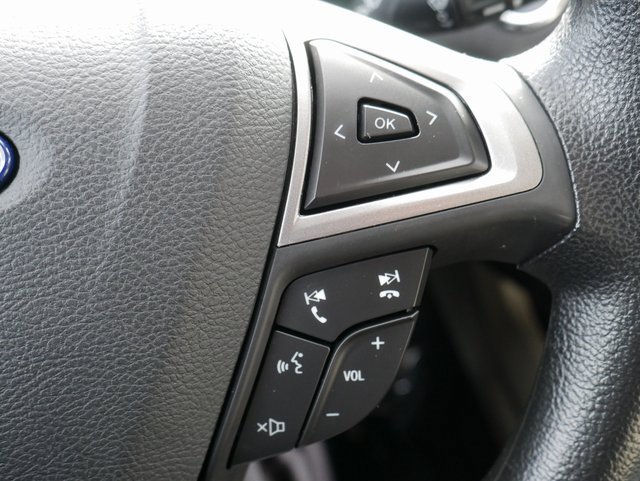 Used 2019 Ford Fusion SE image 24