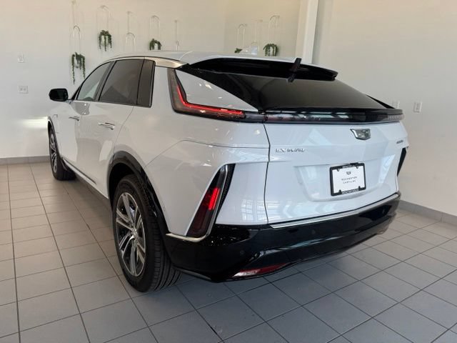 New 2026 Cadillac Lyriq Luxury AWD/4WD image 43