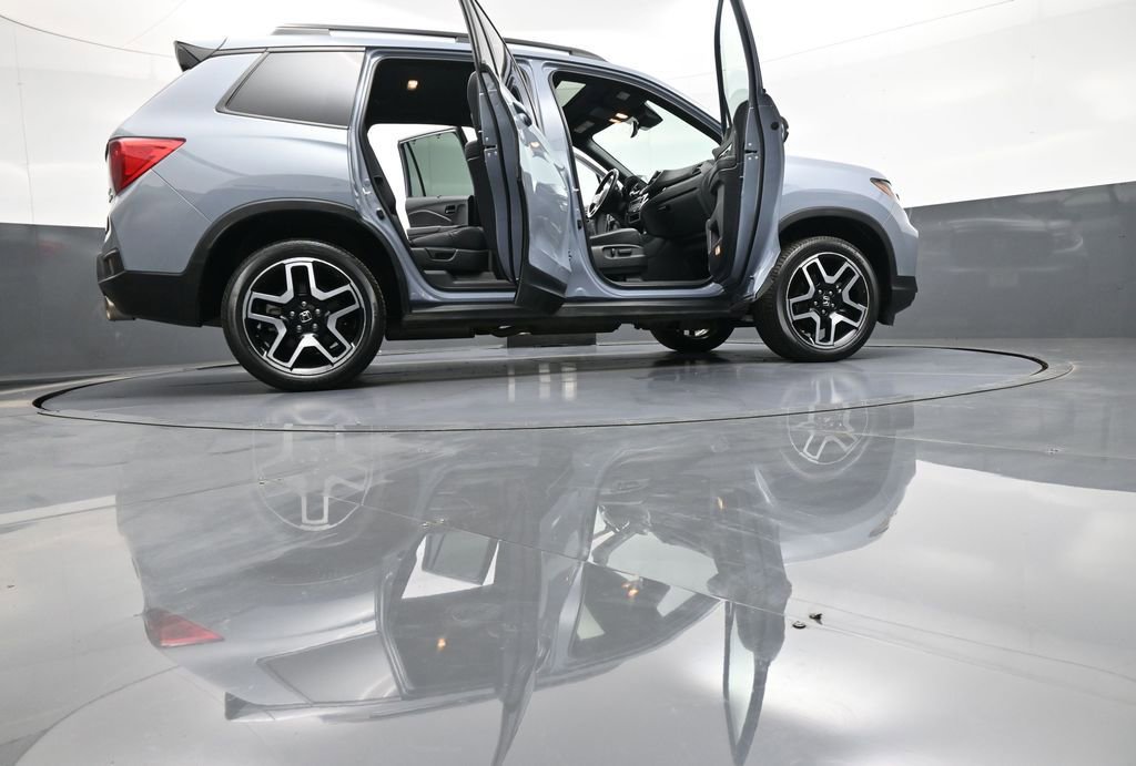 Certified 2023 Honda Passport Elite image 48