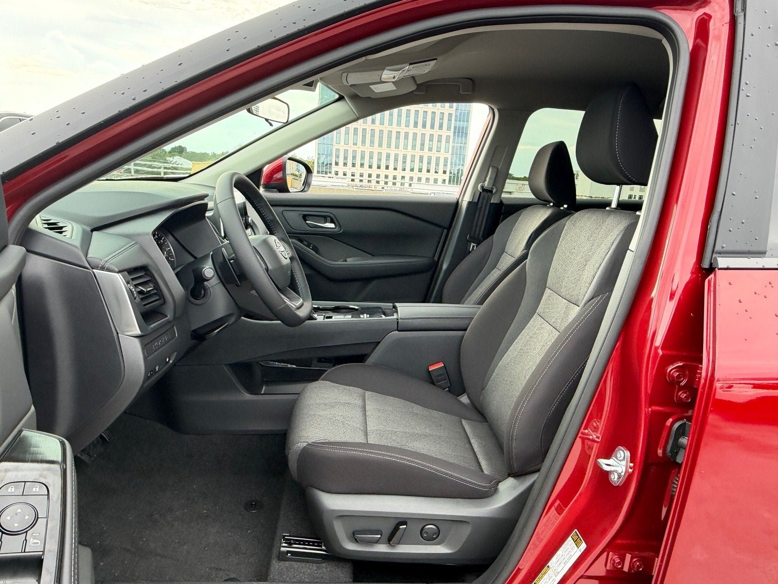 New 2027 Nissan Rogue SV FWD image 9