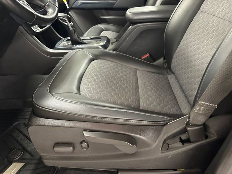 Used 2022 Chevrolet Colorado Z71 image 12