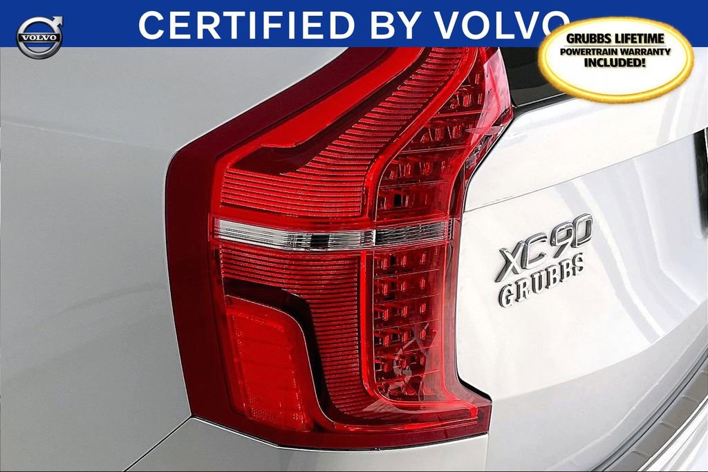 Used 2022 Volvo XC90 T5 Momentum w/ Climate Package image 37