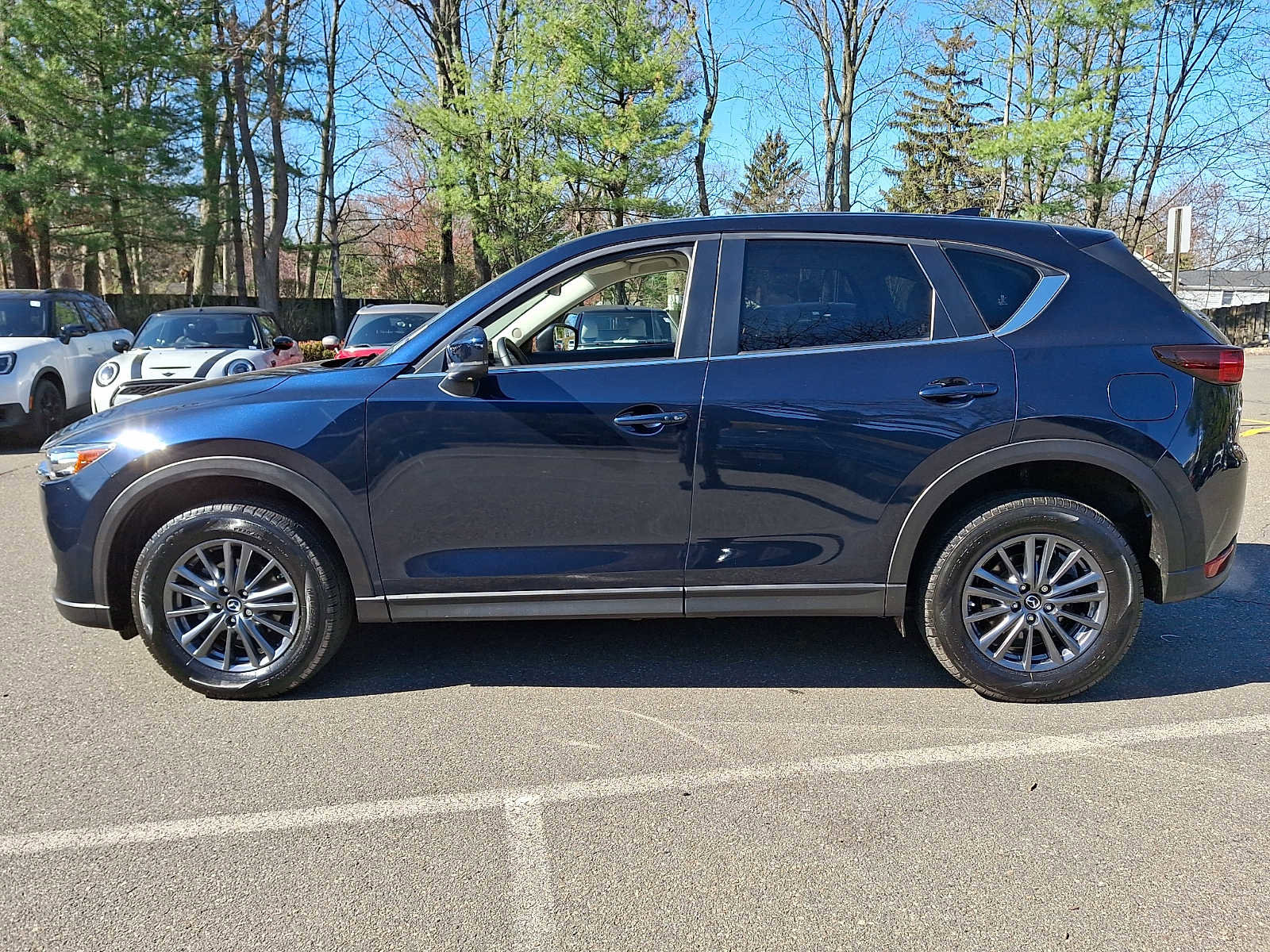 Used 2019 MAZDA CX-5 Touring image 6