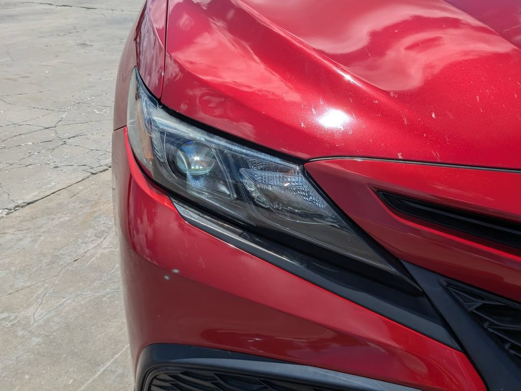 Used 2021 Toyota Camry SE FWD image 10