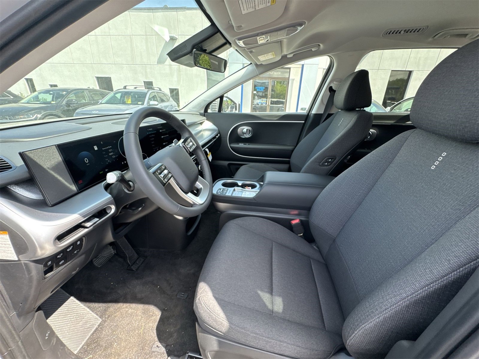 New 2026 Hyundai Ioniq 9 SE image 15