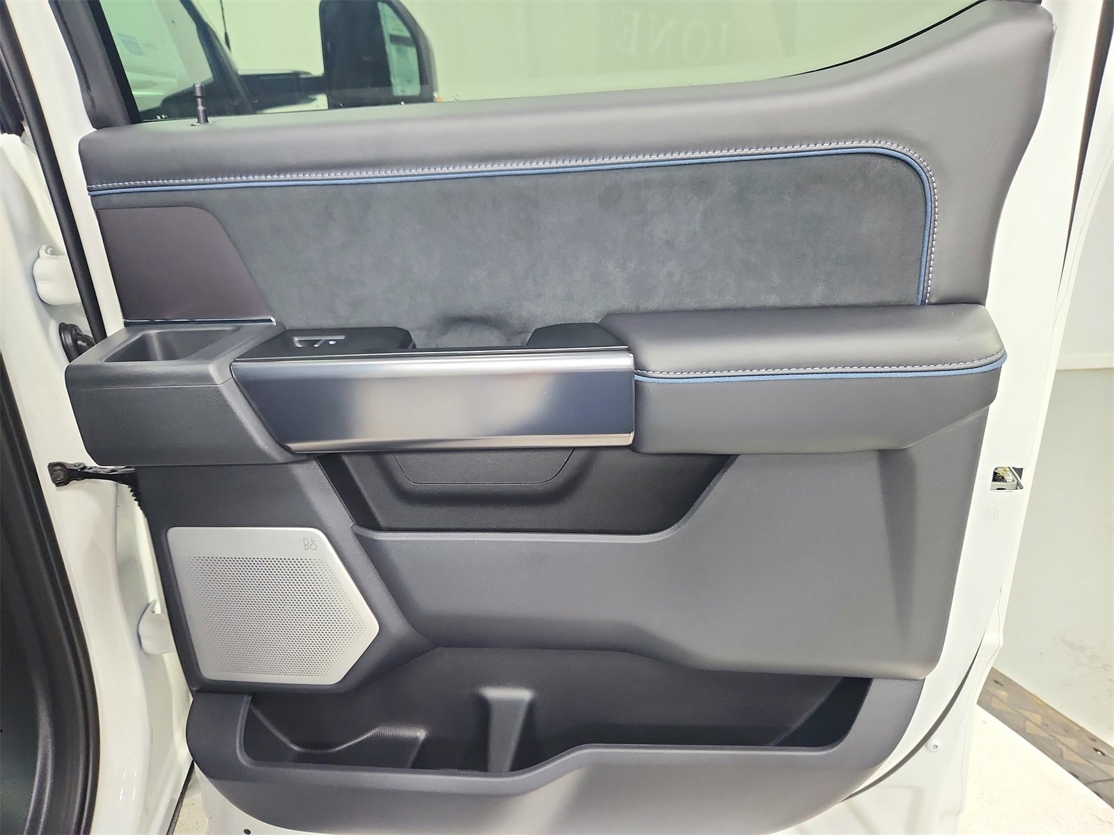 New 2026 Ford F350 Platinum image 50