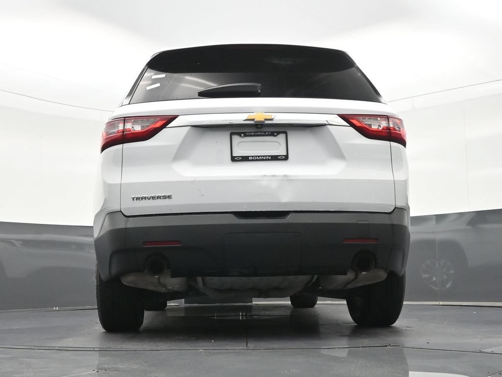 Used 2021 Chevrolet Traverse LS FWD image 27